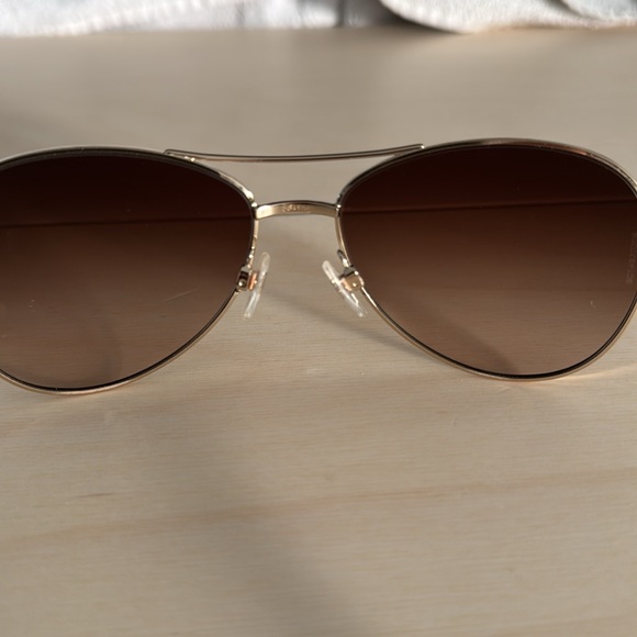 Chanel 4201 Aviator Sunglasses - Picture 7 of 16